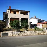 شقة Jasna I